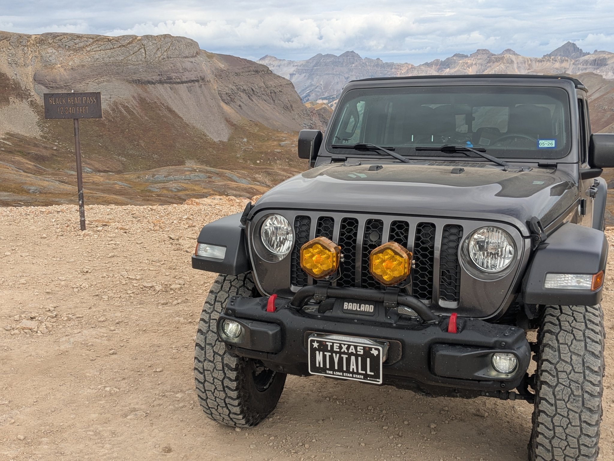 2020 Jeep Gladiator Rubicon-esq photo